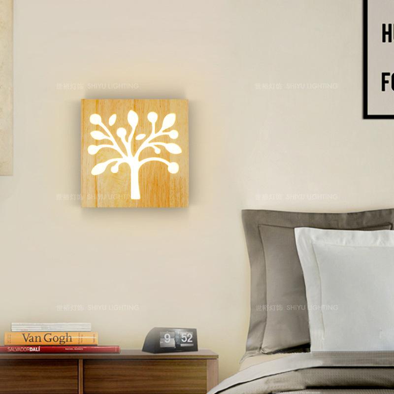 LumiHout – LED-Holzwandlampe mit Muster