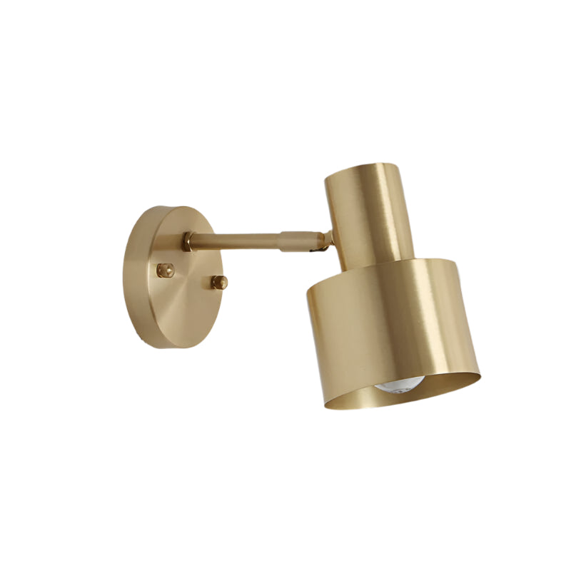 AuraGold – Minimalistische Goldene Wandleuchte