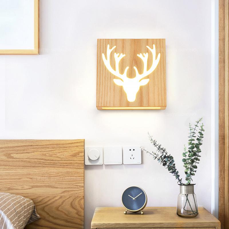 LumiHout – LED-Holzwandlampe mit Muster