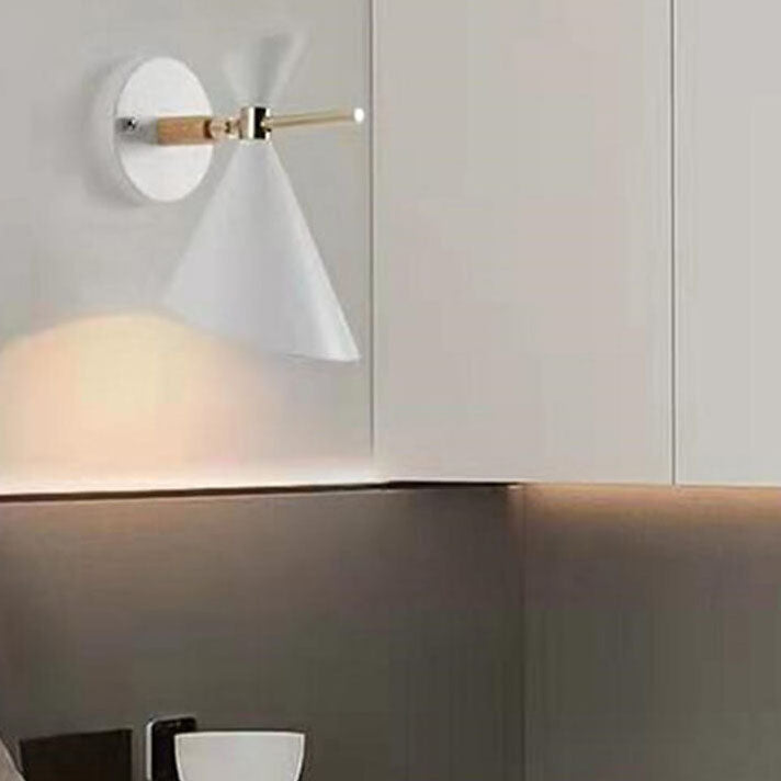 Nordic One - Wandleuchte mit Uhr - Elegant und funktionell