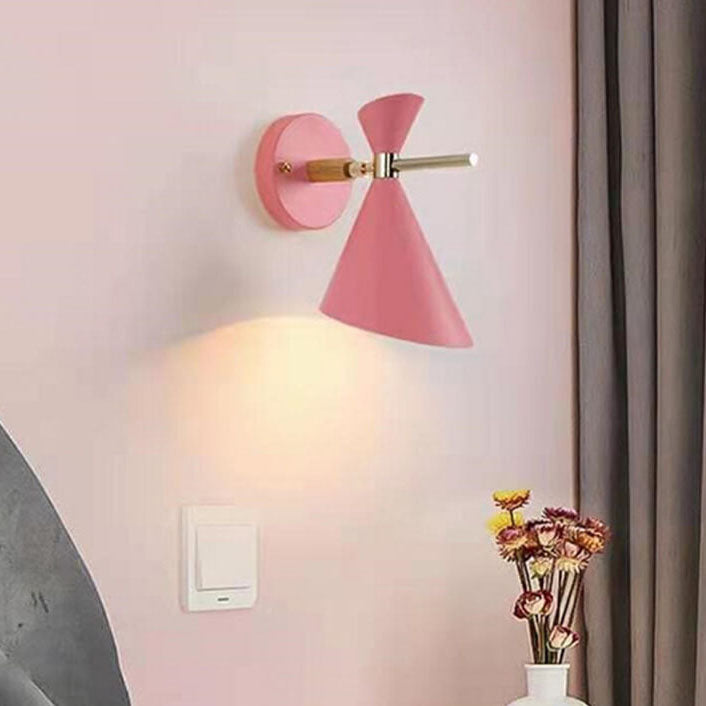 Nordic One - Wandleuchte mit Uhr - Elegant und funktionell