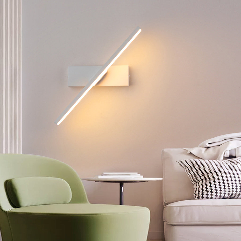 VersaGlow – Elegante Drehbare LED-Wandkerze