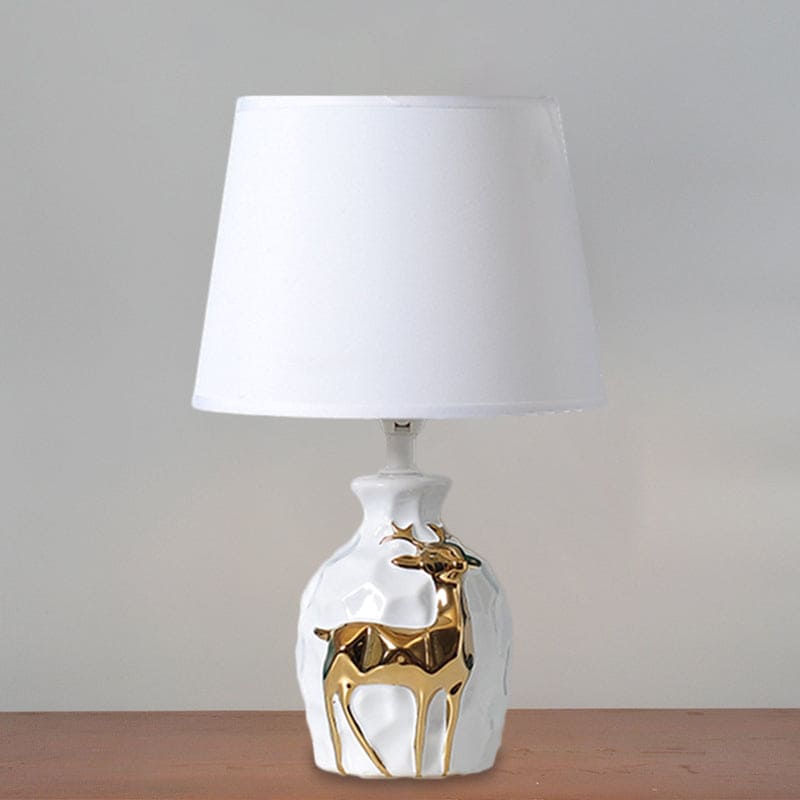 DeerVase Tischlampe Landhausstil Keramikfuß Beige Wohnzimmer