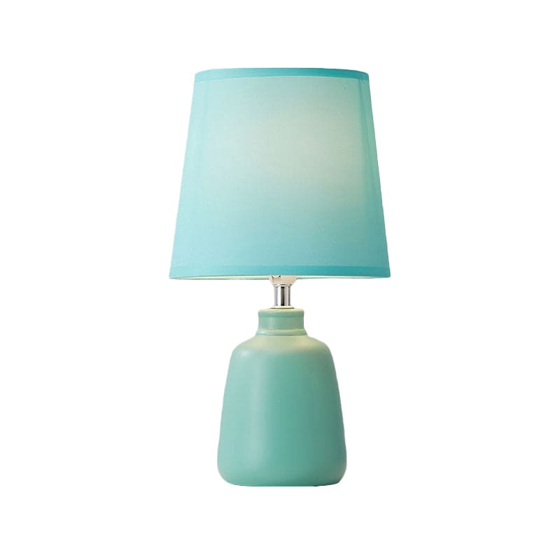NordiLume Nachttischlampe Skandi Stil Stoffschirm Beige Keramikfuß