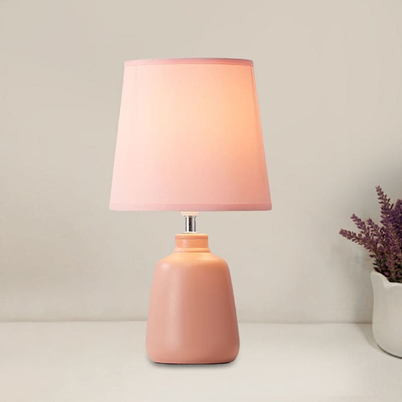 NordiLume Nachttischlampe Skandi Stil Stoffschirm Beige Keramikfuß
