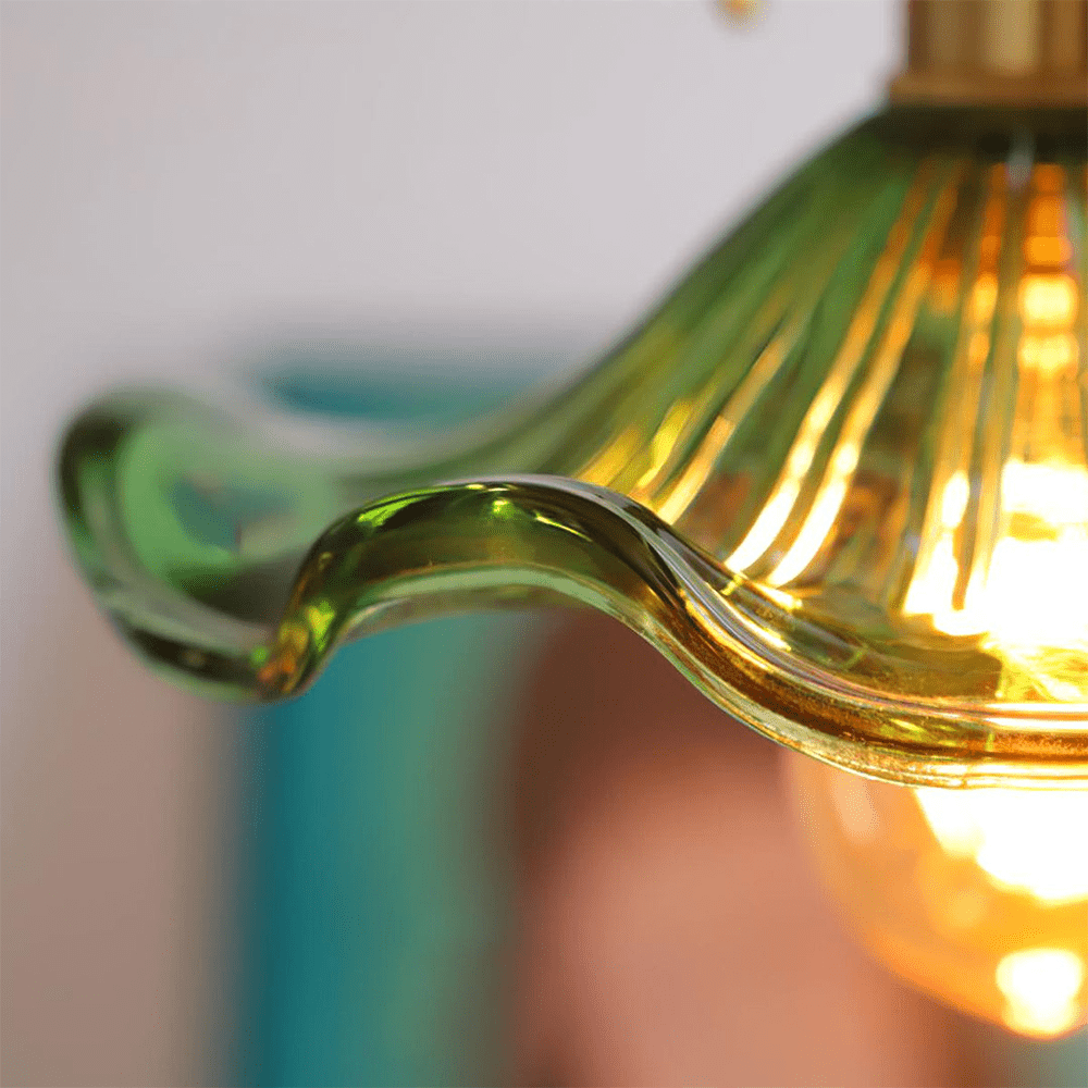Tropical Bloom Pendelleuchte aus Glas & Messing