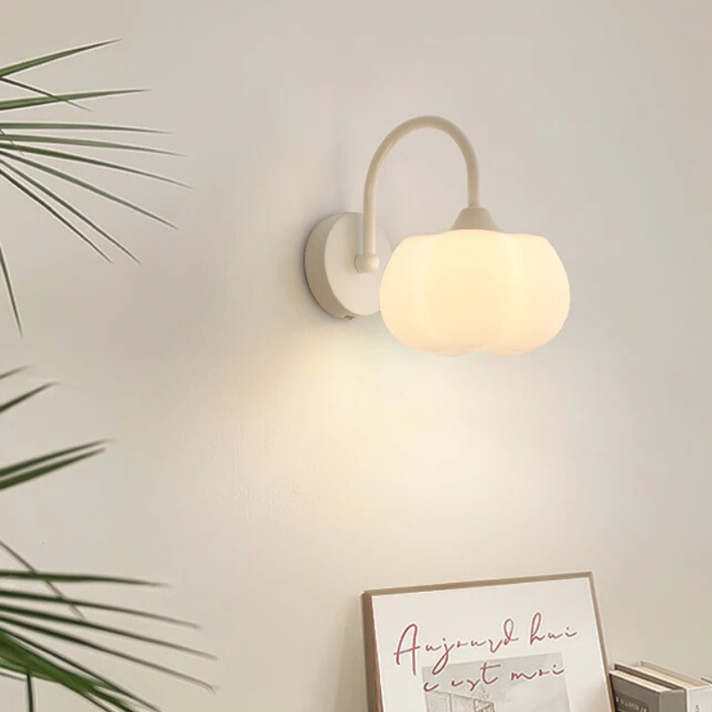 ModernAura LED Wandleuchte mit Zugschalter - Weiß oder Grün für Schlafzimmer und Wohnzimmer