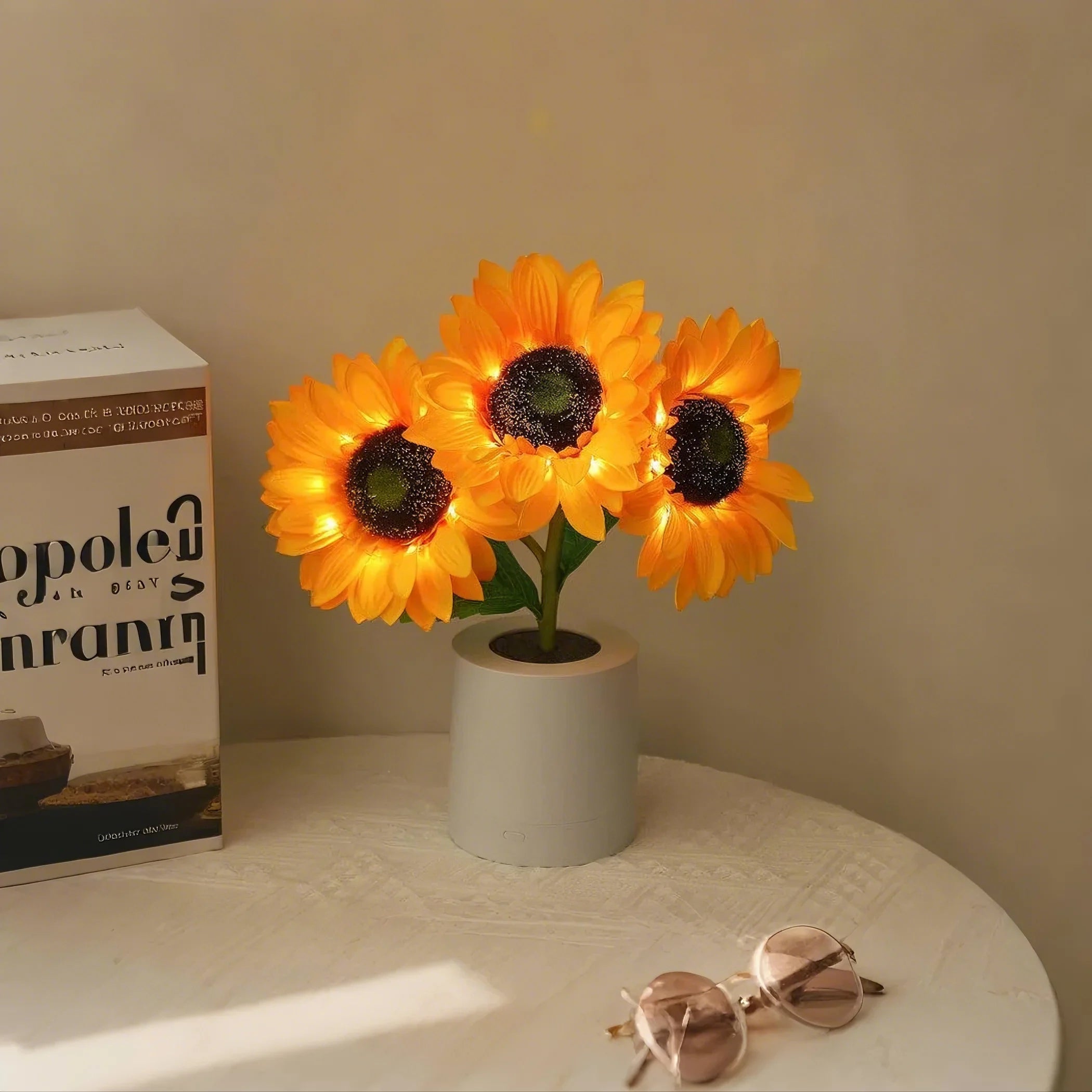 Sonnenblumen Tischlampe LED – Warmes Licht für Wohnzimmer, Schlafzimmer