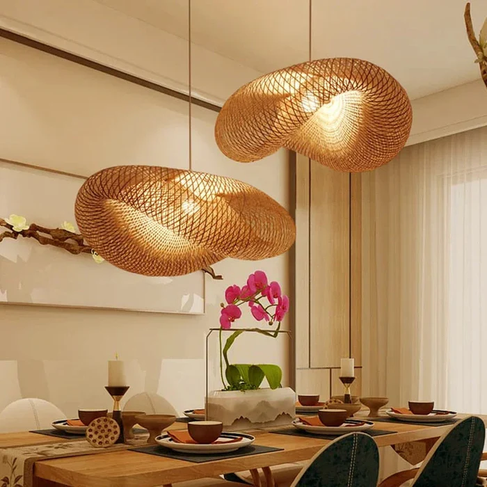 Hängelampe aus Bambus – Geflochten – LED – Warmes Licht – Wohnzimmer
