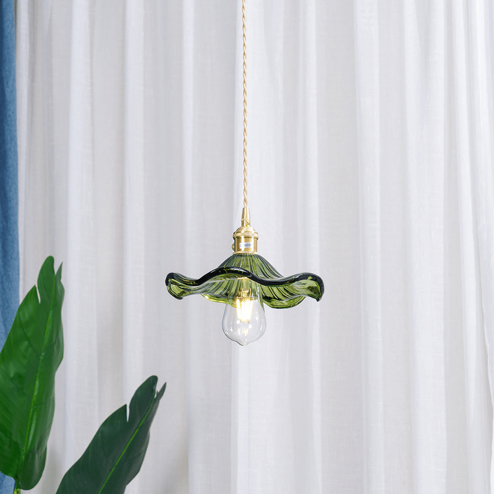 Tropical Bloom Pendelleuchte aus Glas & Messing