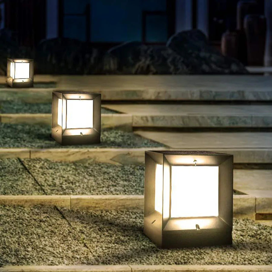 CubicGlow - LED Minimalistische Stehlampe