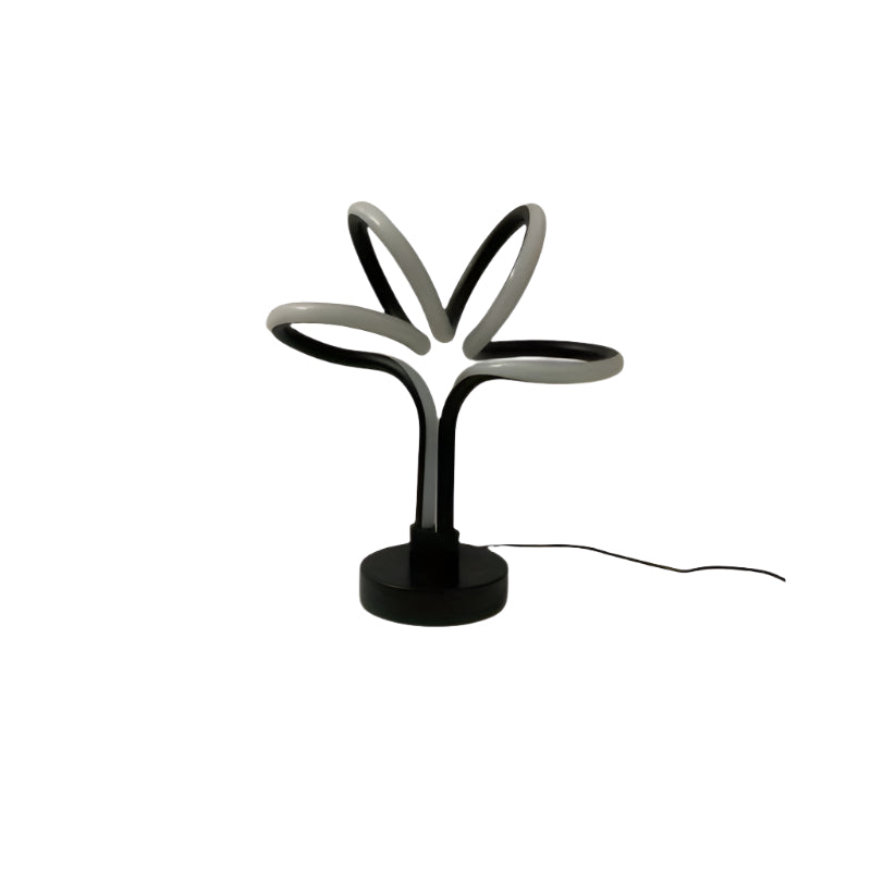 ScandiLume - Minimalistische USB-LED-Tischlampe