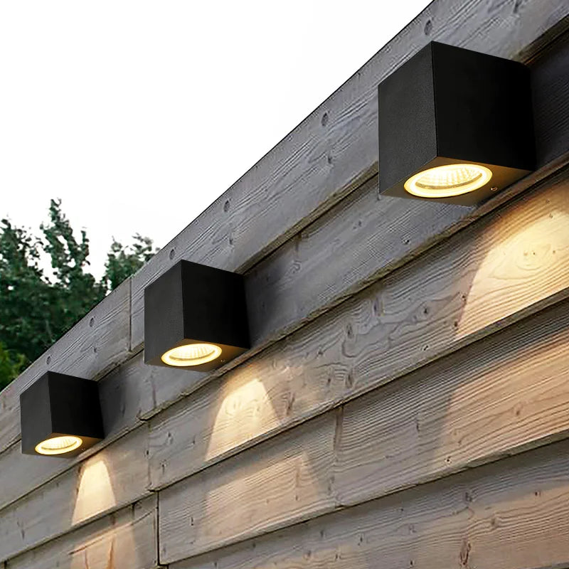 Lumora - LED-Wandleuchte Energieeffiziente Außenleuchte für den Garten