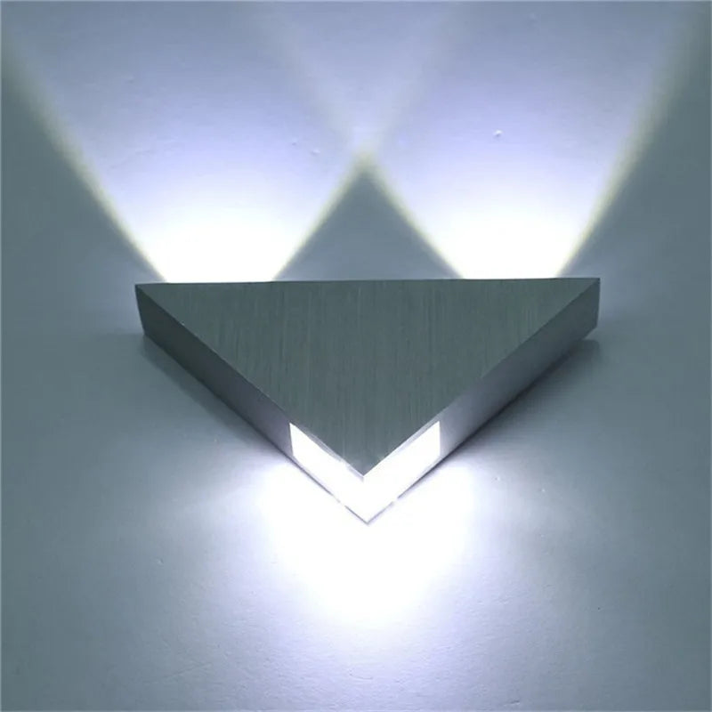 SolarBliss – LED Solarleuchte für den Garten & Außenbereich
