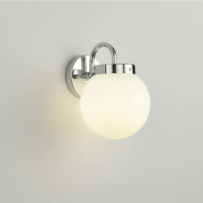 Eleganza LED-Wandleuchte - skandinavisches Design mit Glaslampenschirm