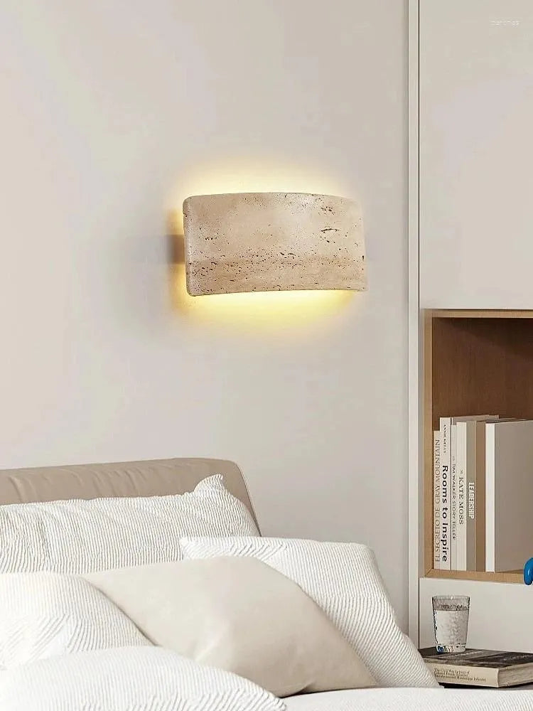 StoneLuxe – Elegante & funktionale Wandleuchte