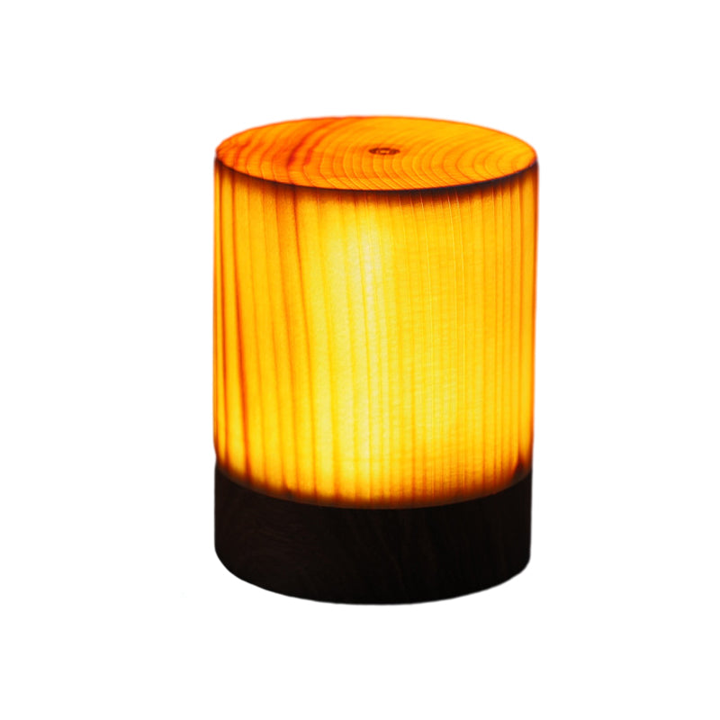 HolzGlow – Moderne LED-Tischlampe mit Akku & Touch, Schlafzimmer