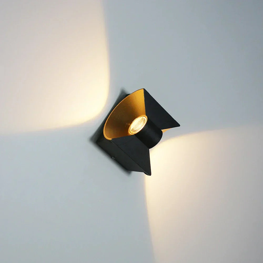 SolarBright – Wetterfeste LED Außenwandlampe
