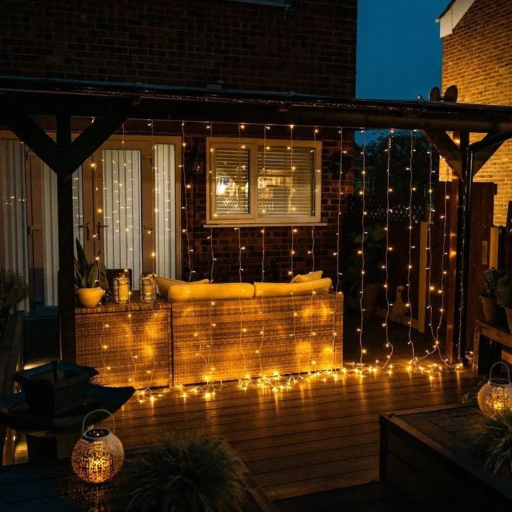 LumiViel Lichtervorhang Warmweiß LED Deko für Garten & Balkon