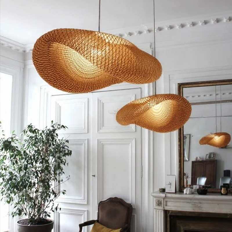 Hängelampe aus Bambus – Geflochten – LED – Warmes Licht – Wohnzimmer