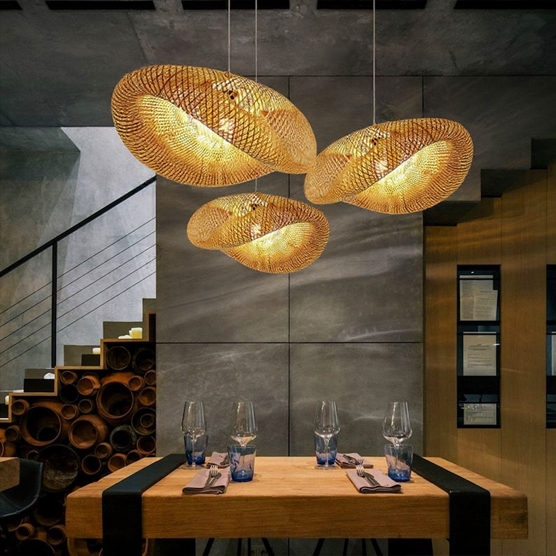 Hängelampe aus Bambus – Geflochten – LED – Warmes Licht – Wohnzimmer