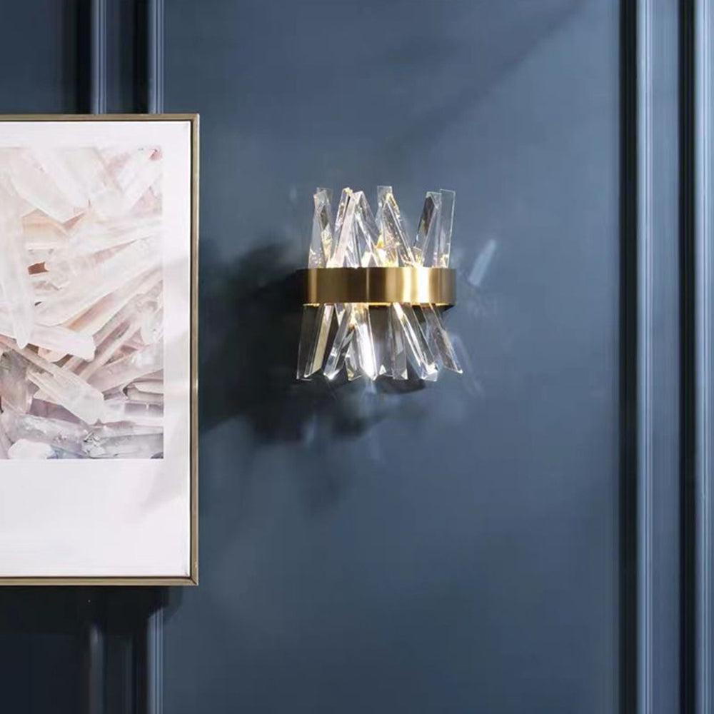 CrystalGold – LED-Wandleuchte mit Gold & Kristall