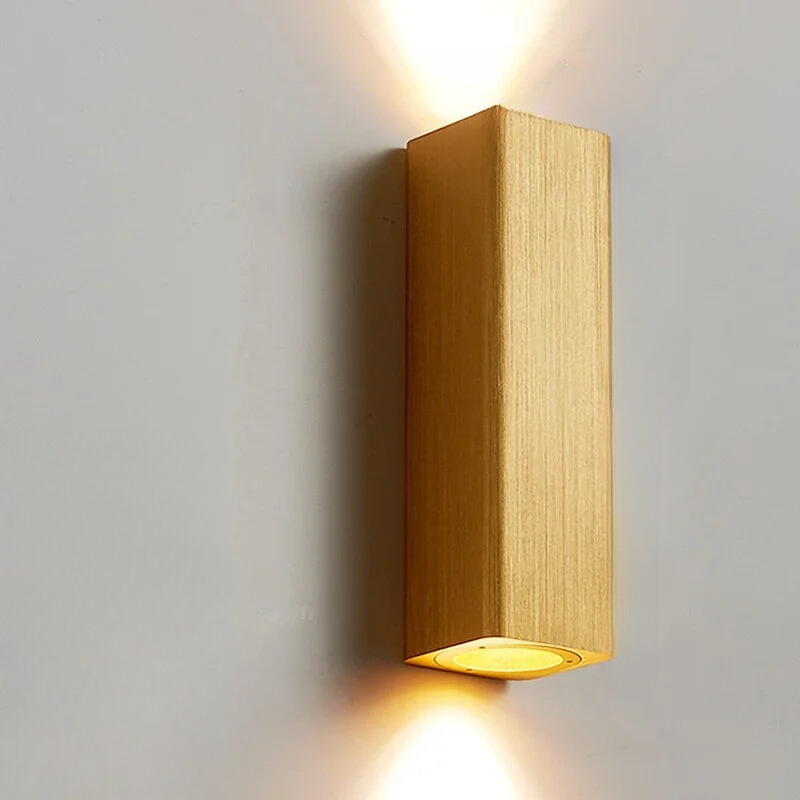 GlowLuxe LED-Wandleuchte - Energieeffizientes modernes Design für Schlafzimmer oder Flur