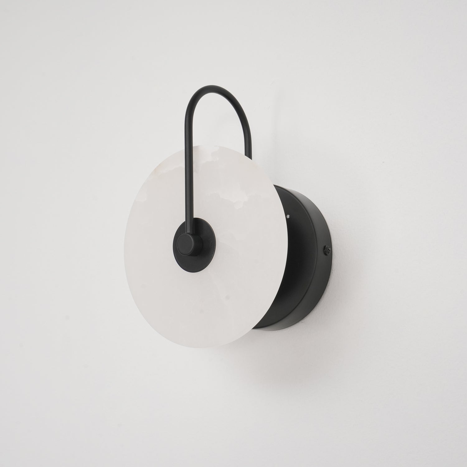 LumaAlba Wandleuchte – Modern, LED, Alabaster-Optik, Für Flur
