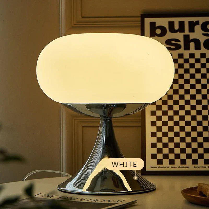LumiApfel – Dekorative LED-Tischlampe Apfelform Weiß für Wohnzimmer