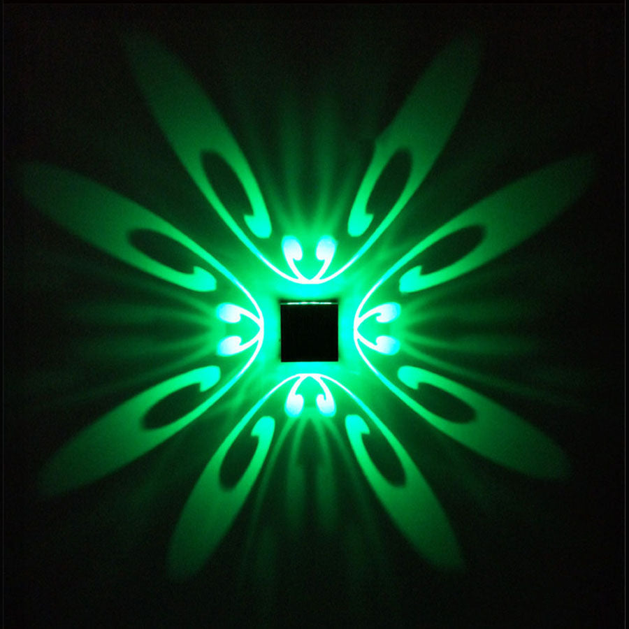 Solarflash I LED-Wandleuchte mit bunten Lichtprojektionen - Energieeffizientes Design