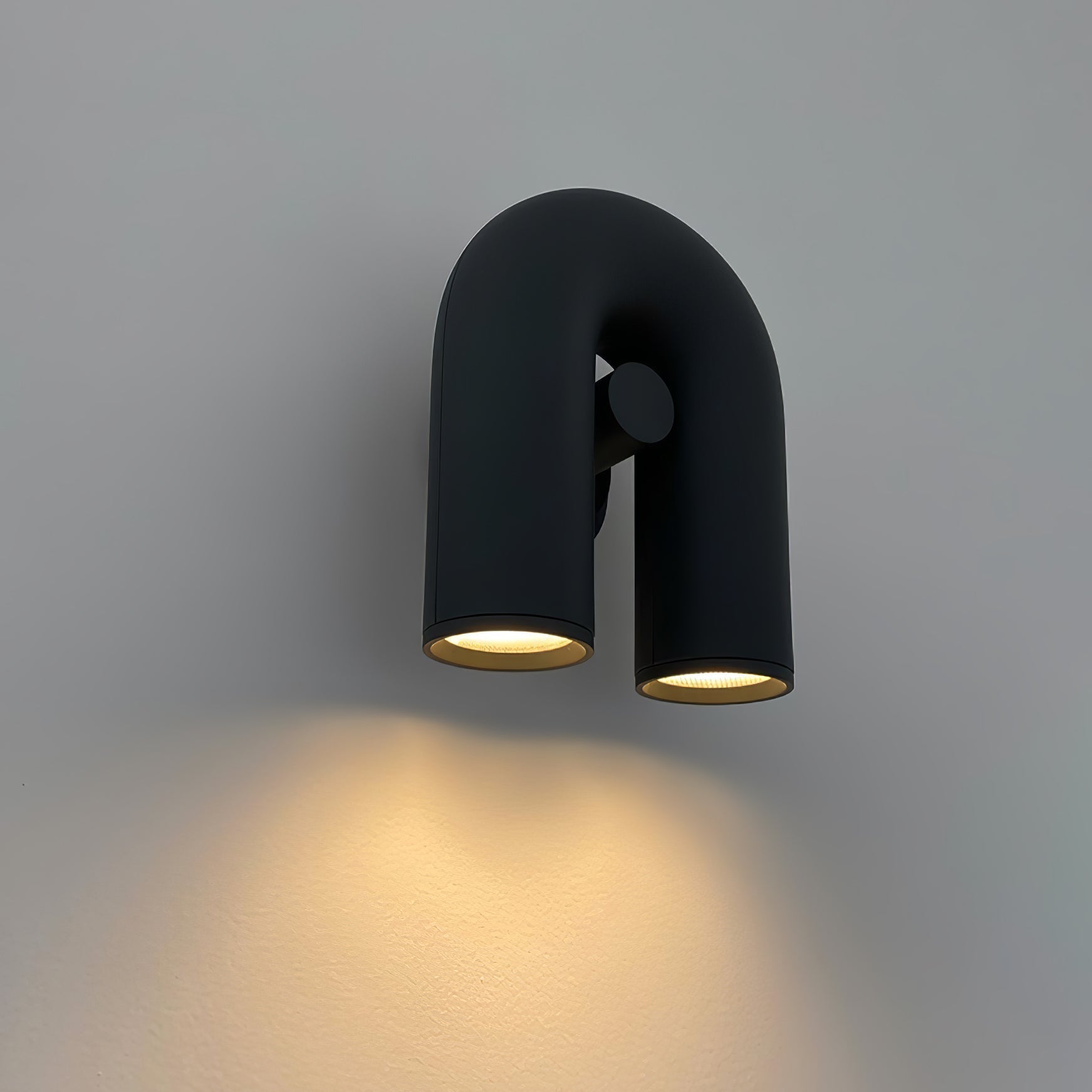 LumaCirkus – Moderne LED Wandleuchte Schwarz Stilvoll für Terrasse