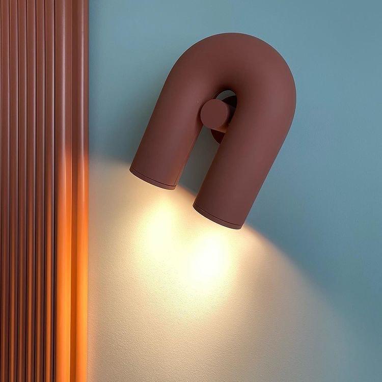 LumaCirkus – Moderne LED Wandleuchte Schwarz Stilvoll für Terrasse