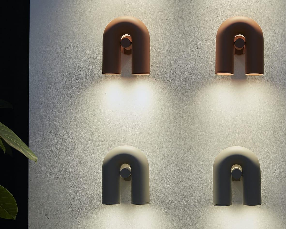LumaCirkus – Moderne LED Wandleuchte Schwarz Stilvoll für Terrasse