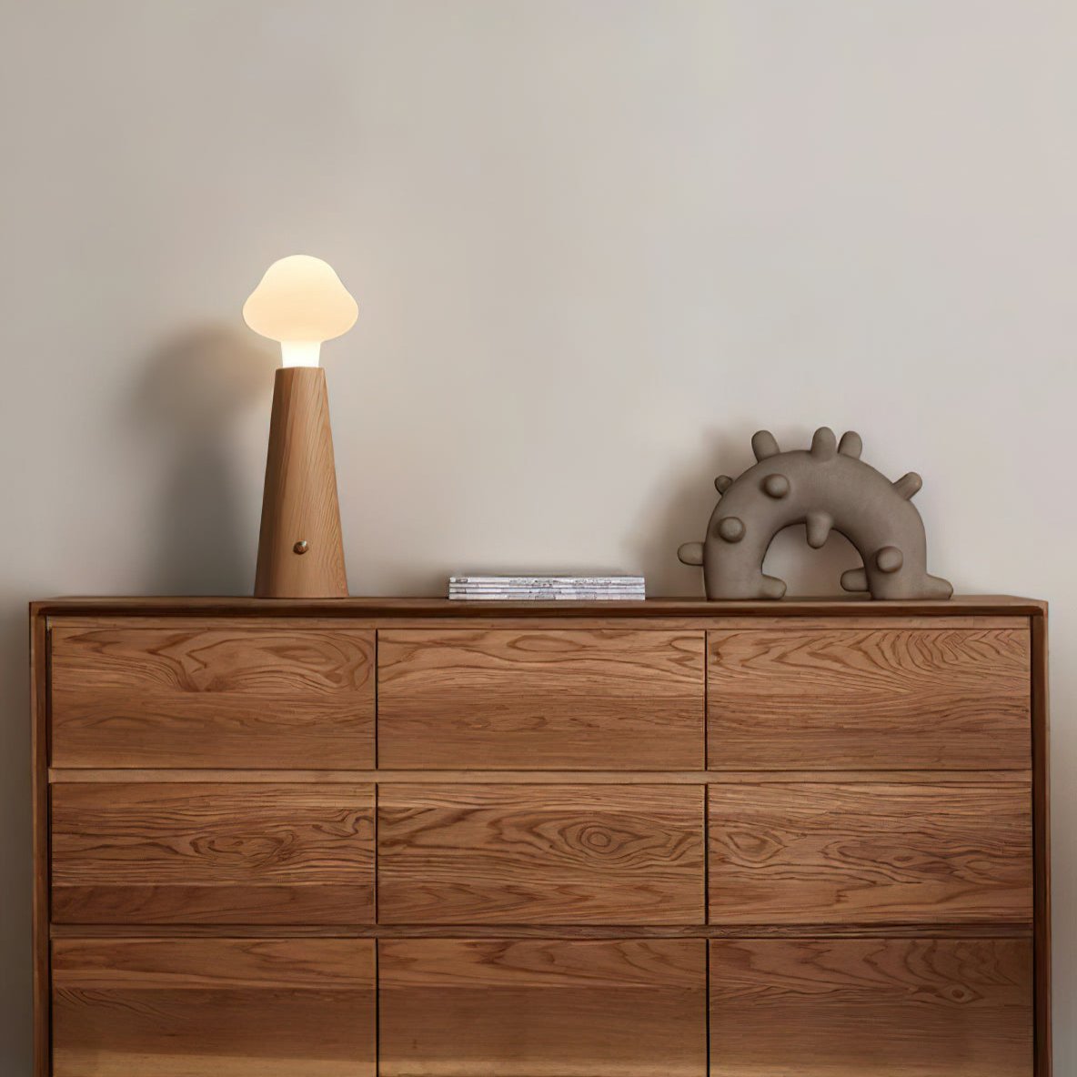 LumoGlow Design-Tischlampe aus Glas – Warmlicht, Weiß, für Wohnzimmer