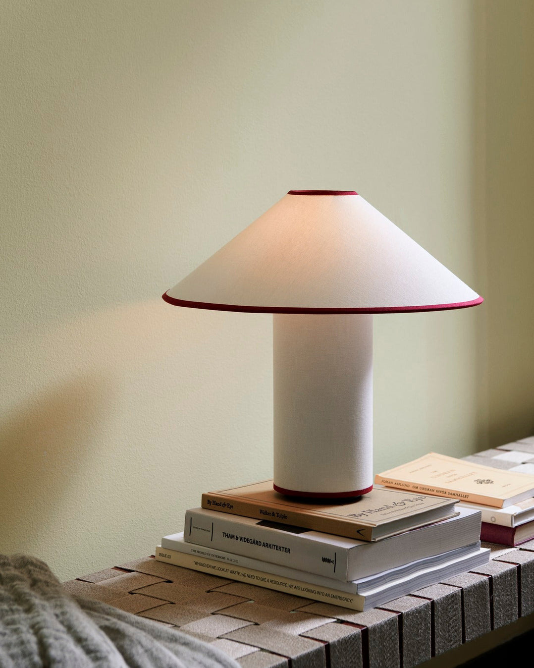 LumiChic Tischlampe – Modern, Stoffschirm, Beige, für Wohnzimmer