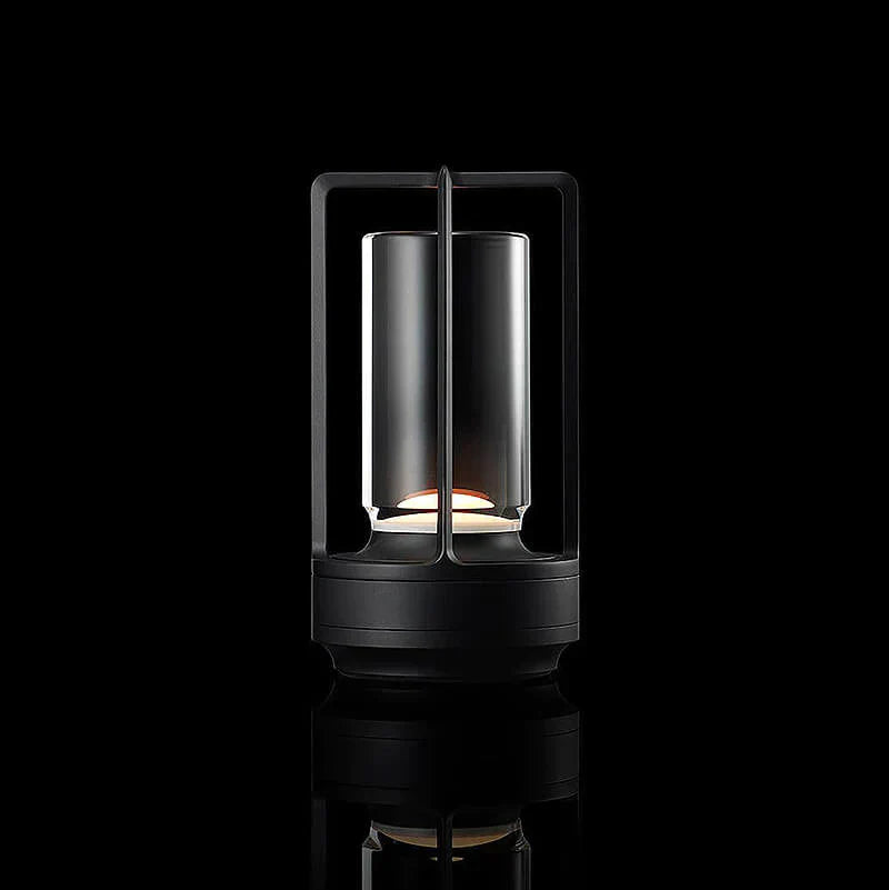 LumiGlow | Dimmbare Tischlampe mit handpoliertem Kristallglas