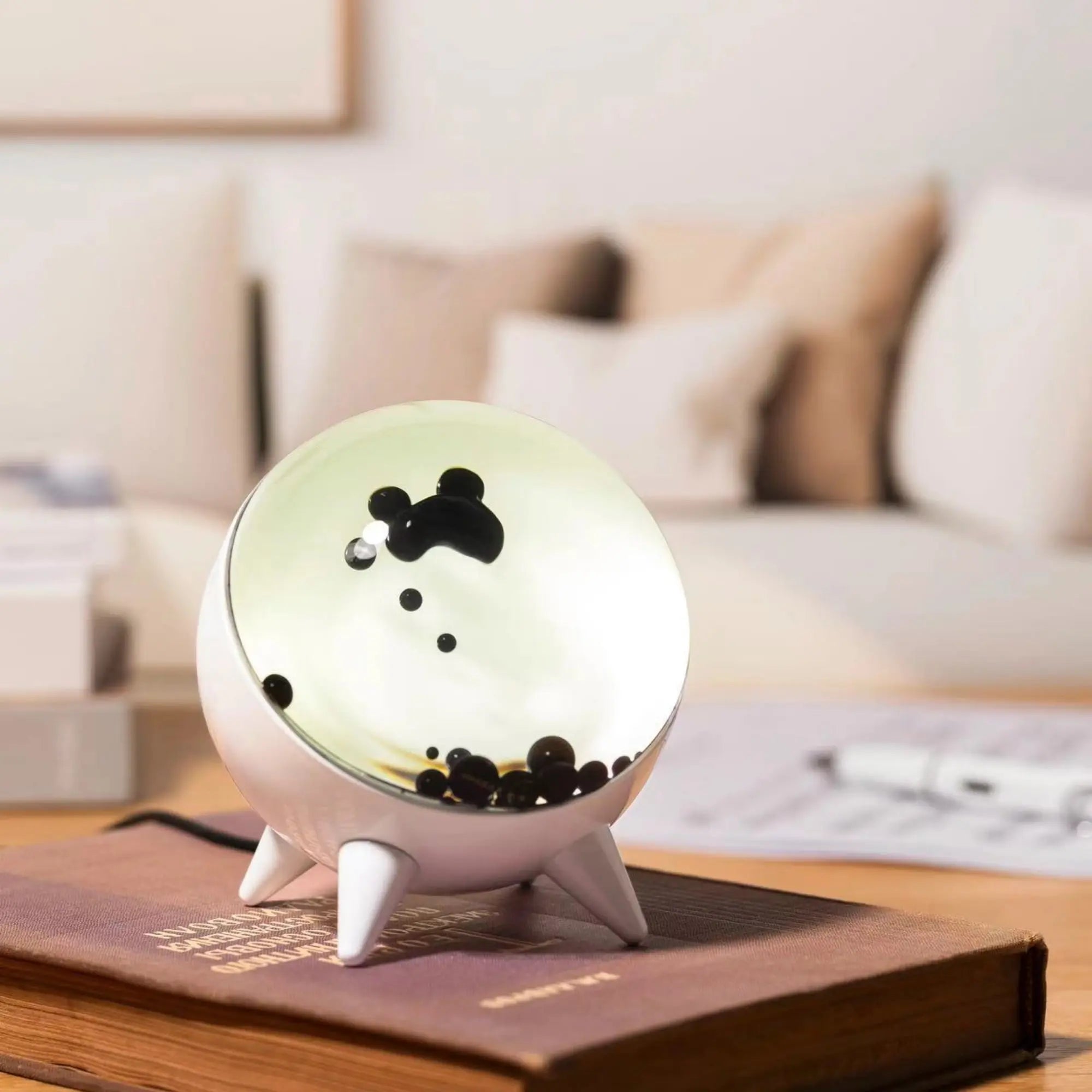 MagnoFlow Deko-Tischlampe Ferrofluid Effekt modern für Wohnzimmer
