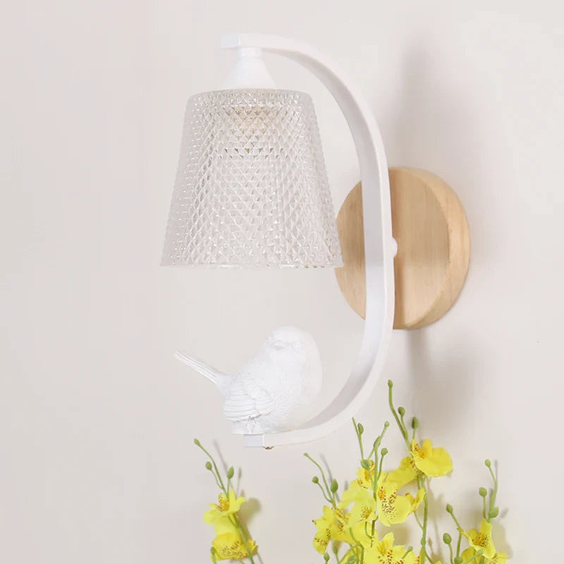 BirdLuxe - Elegante Wandleuchte mit Vogeldesign - Holz und Glas für das Schlafzimmer