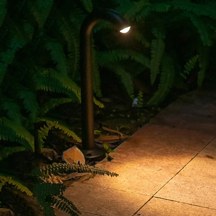 LumiStream - Bezaubernde LED-Wassergartenlampe