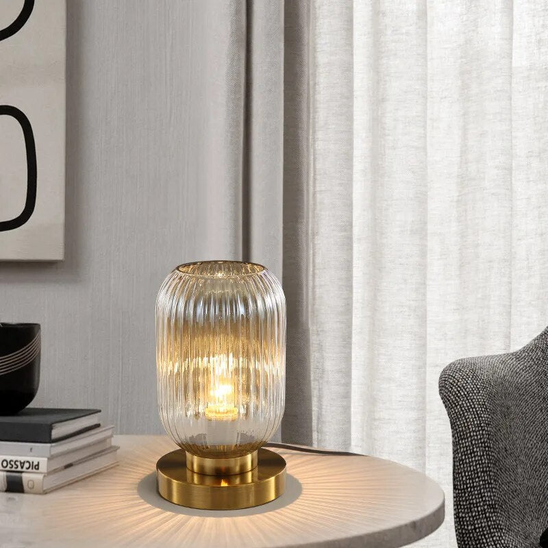 CrystalGlow Designer Tischlampe – Moderner Kristall-Look Weiß Wohnzimmer