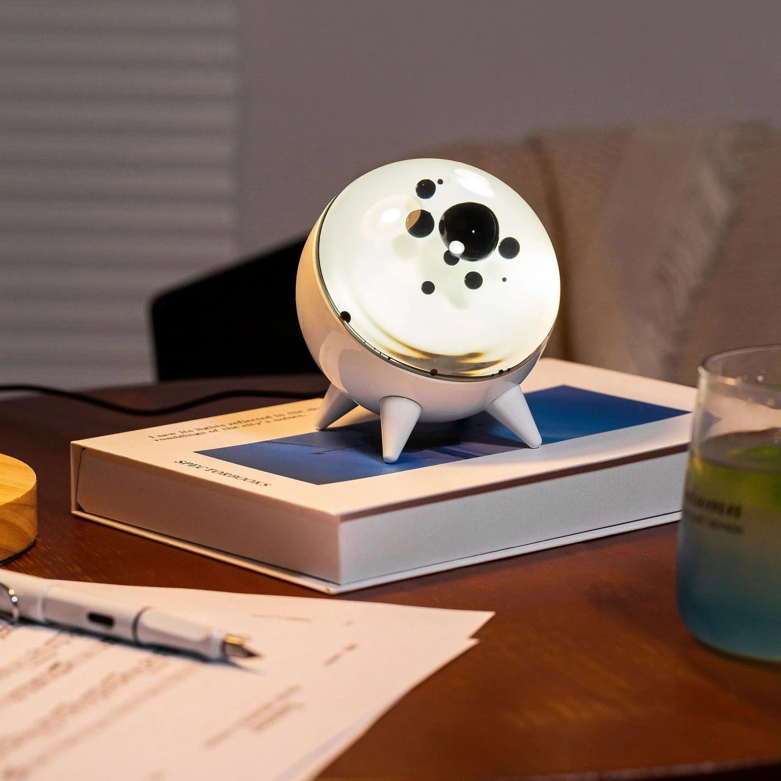 MagnoFlow Deko-Tischlampe Ferrofluid Effekt modern für Wohnzimmer