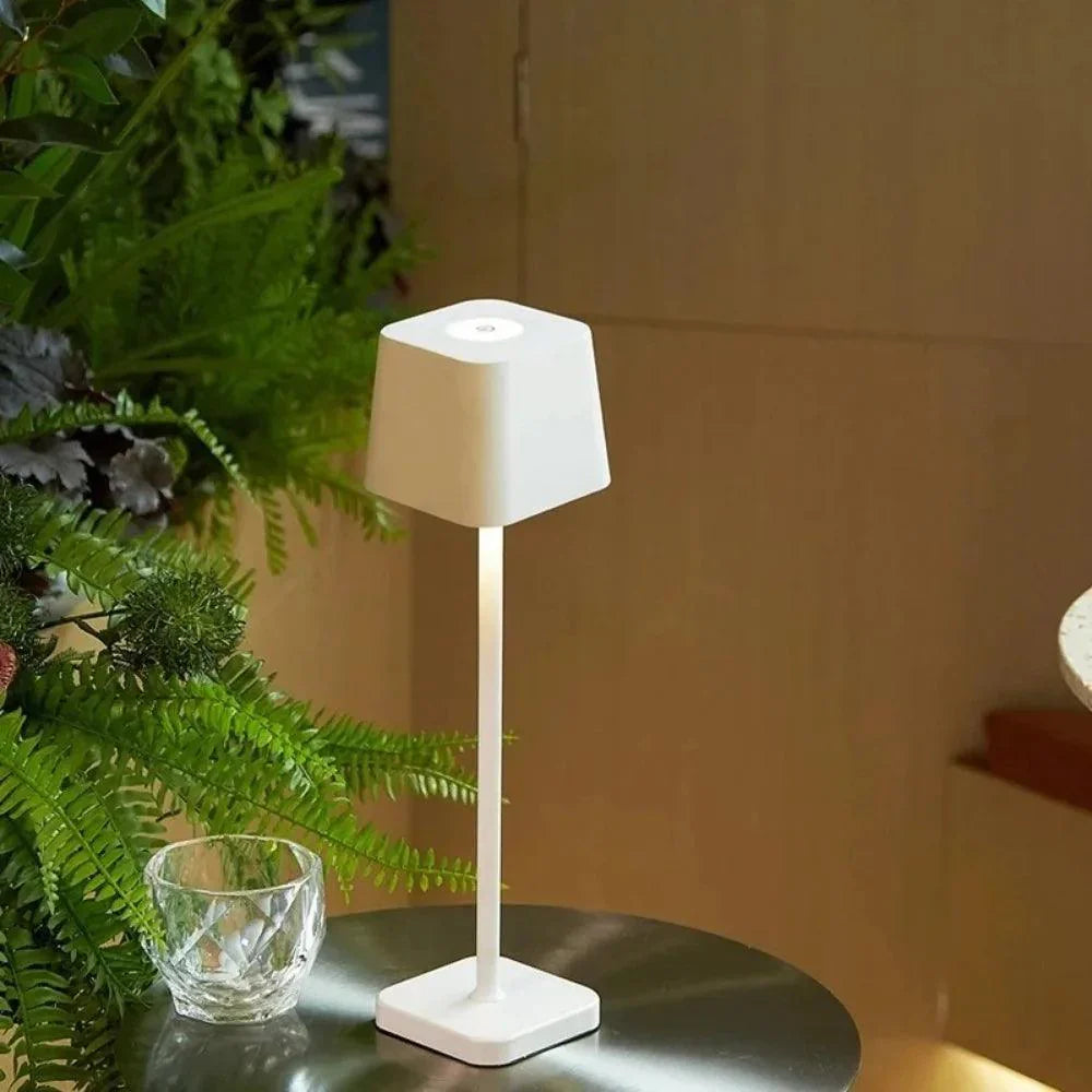 LuxiLight I Kabellose Tischleuchte