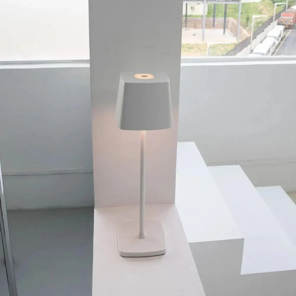 LuxiLight I Kabellose Tischleuchte