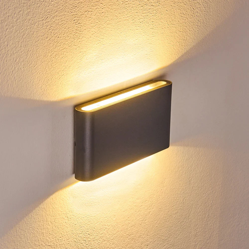 Moderne wasserdichte LED Wandleuchte doppelte Lichtquelle
