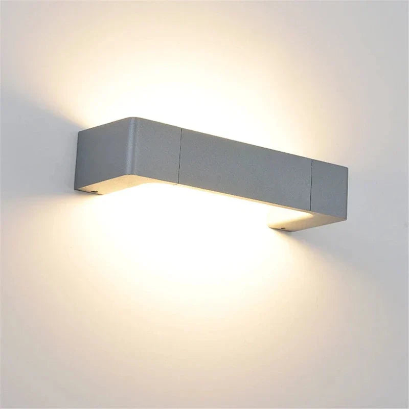 GlowSphere – Premium LED-Wandlampe wasserdicht