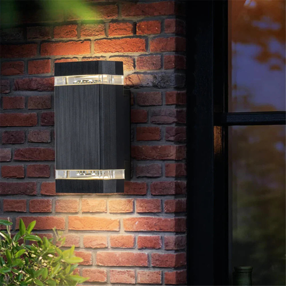 AquaLume – Wasserdichte LED-Außenleuchte robust IP65 Garten