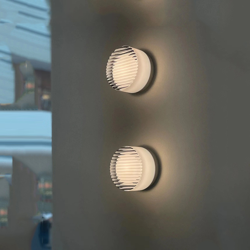 GlowVerge - Hochwertige und vielseitige LED-Wandbeleuchtung