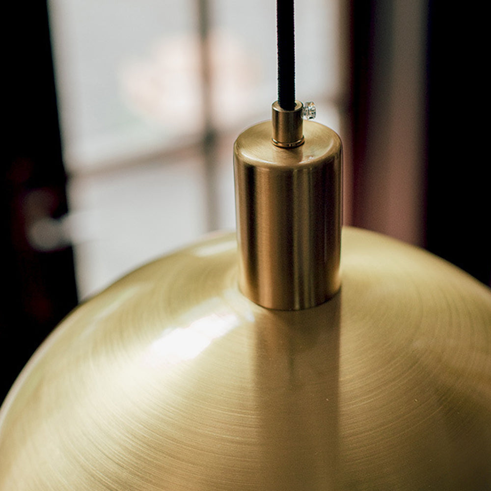 NovaBrass LED Pendelleuchte aus Messing – Elegant & Zeitlos