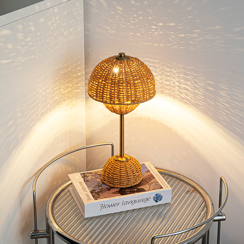LumiBambus Gartenlampe – Solar, Bambusoptik, Warmweiß, Terrasse