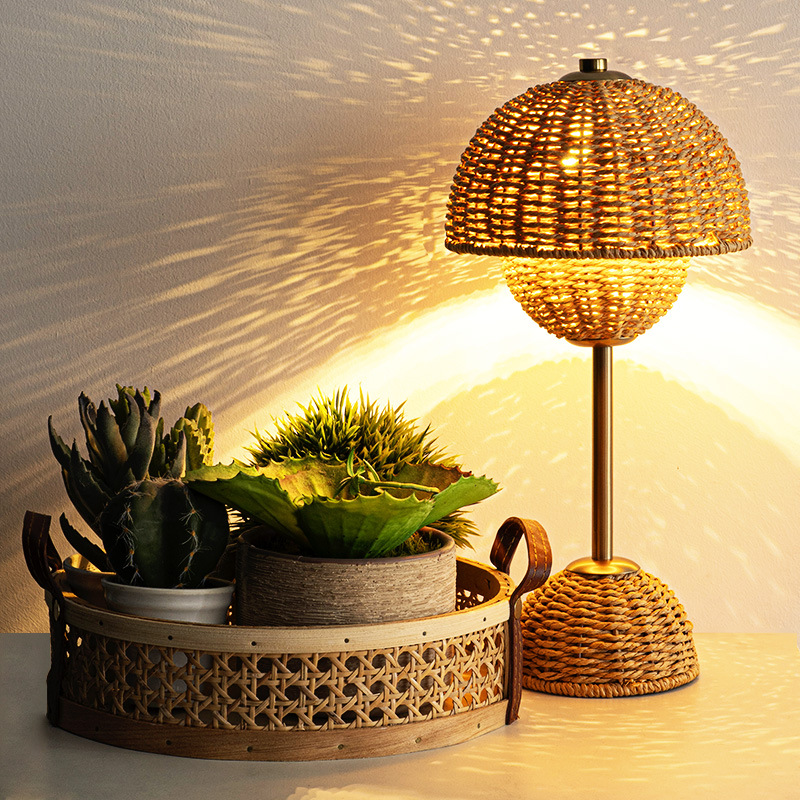 LumiBambus Gartenlampe – Solar, Bambusoptik, Warmweiß, Terrasse